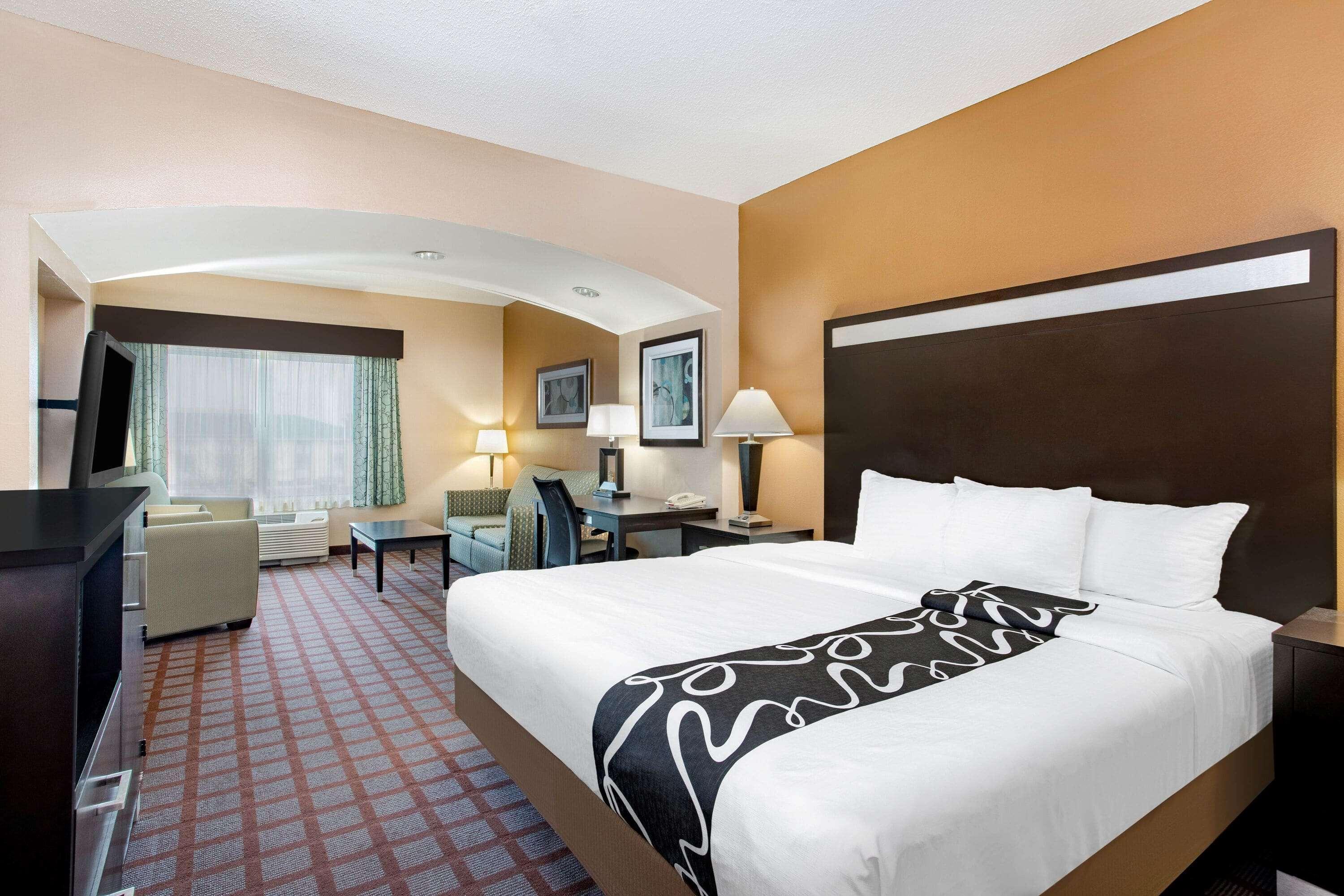 La Quinta By Wyndham Indianapolis Airport Plainfield Hotel Exterior foto