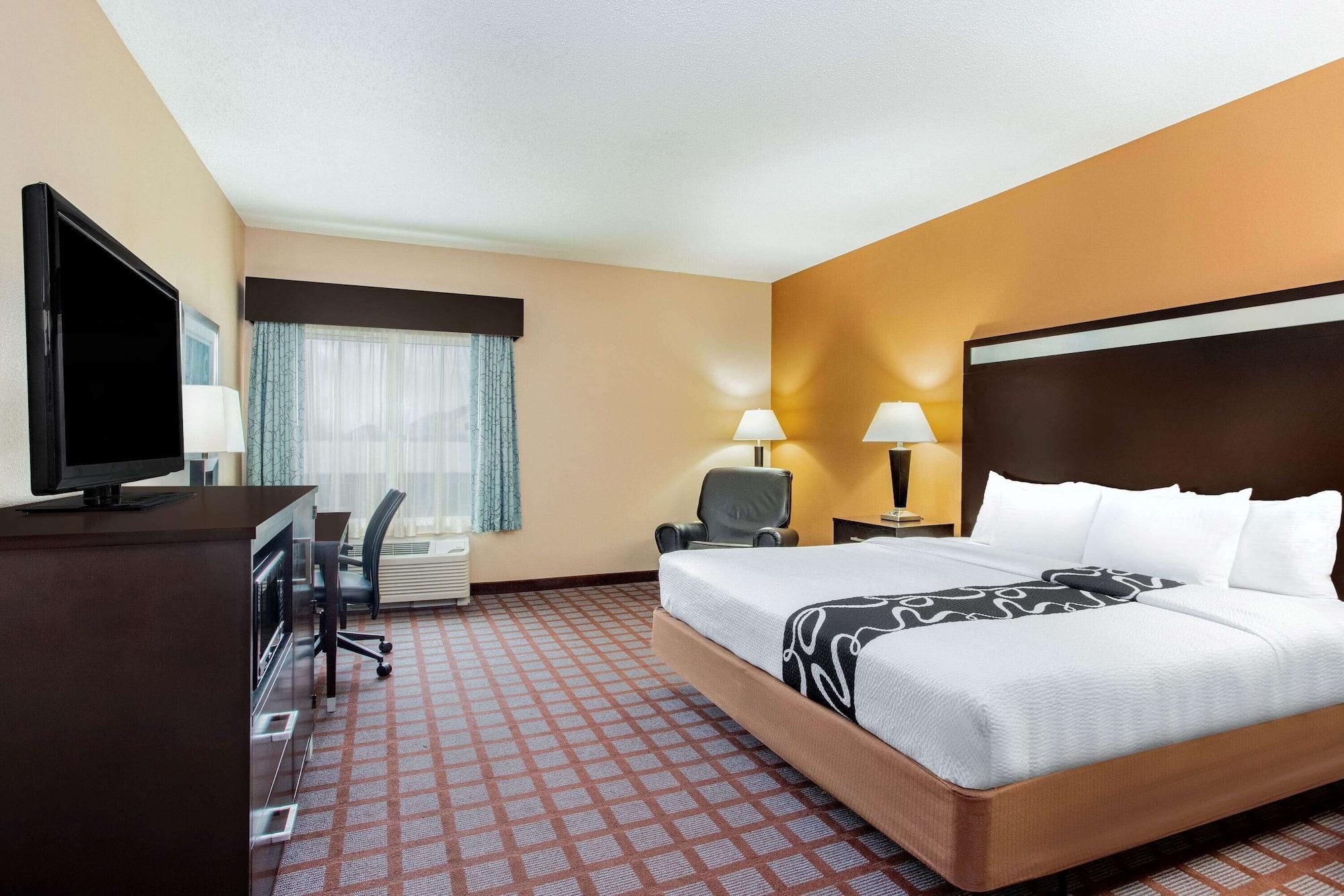 La Quinta By Wyndham Indianapolis Airport Plainfield Hotel Exterior foto